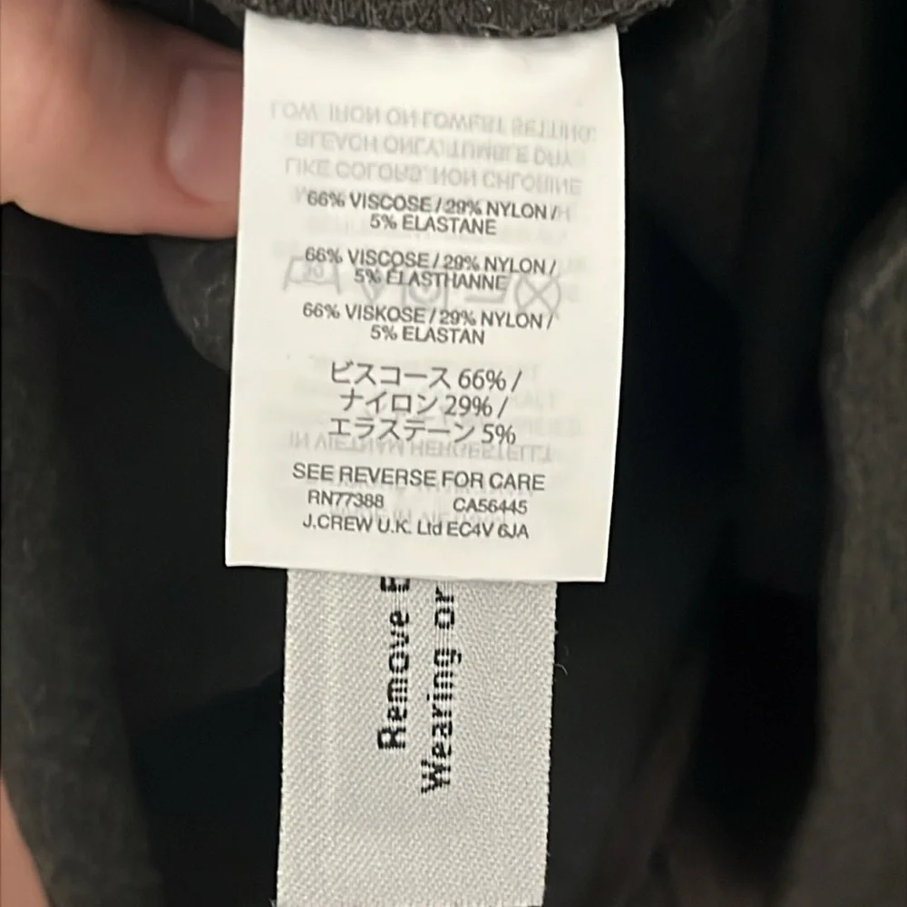 J Crew Pixie‎ Ponte Stretch Pant in Charcoal Gray.